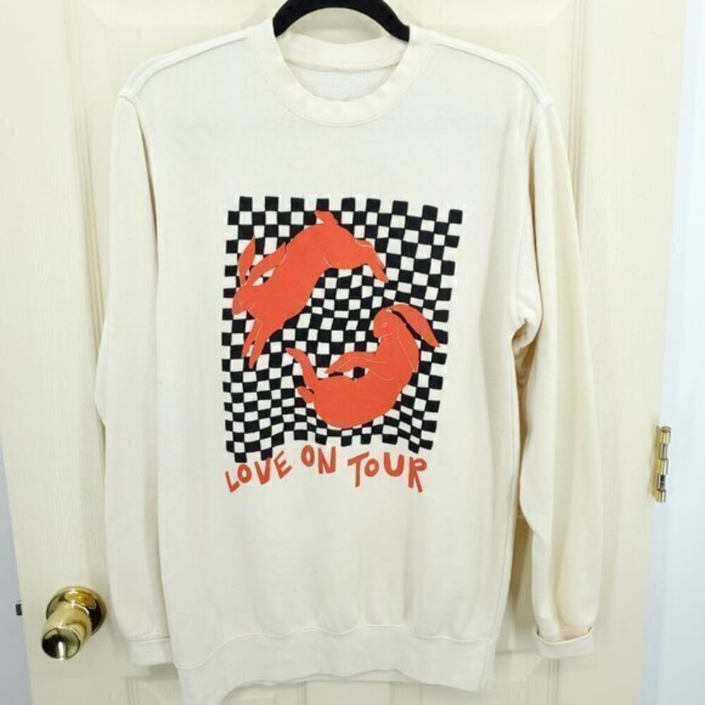 Harry Styles Love on Tour Checkerboard Bunny Sweatshirt S/M Cream/Red